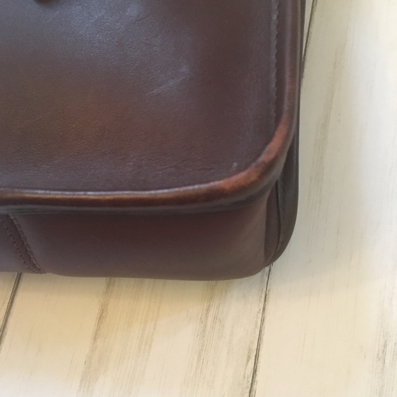 Vintage Brighton Crossbody - Picture 4 of 8